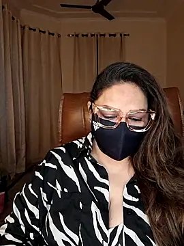 SEXY-Sardarni online show from July 13, 2026, 3:00 pm