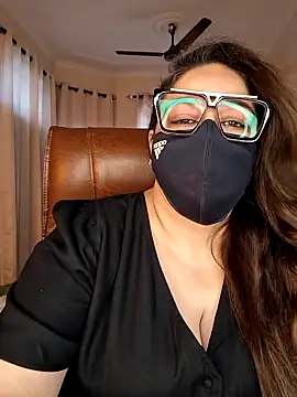 SEXY-Sardarni online show from July 12, 2026, 8:26 am