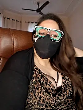 SEXY-Sardarni online show from June 21, 2026, 8:31 am