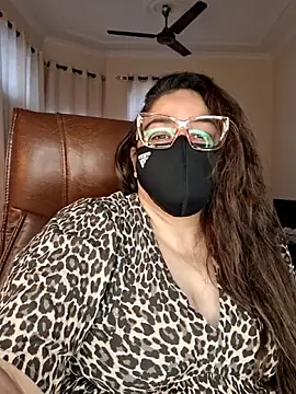 Snapshot of SEXY-Sardarni chatting on March 29, 2026, 8:27 am SEXY-Sardarni online show from March 29, 2026, 8:27 am