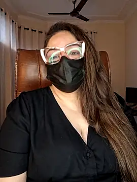 Snapshot of SEXY-Sardarni chatting on January 18, 2026, 8:51 am SEXY-Sardarni online show from January 18, 2026, 8:51 am