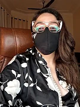 SEXY-Sardarni online show from June 29, 2026, 3:23 pm