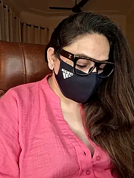 SEXY-Sardarni online show from July 17, 2026, 3:09 pm