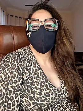 SEXY-Sardarni online show from July 11, 2026, 8:14 am