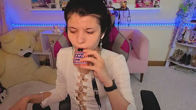Katya Zaitseva online show from July 10, 2026, 6:41 pm