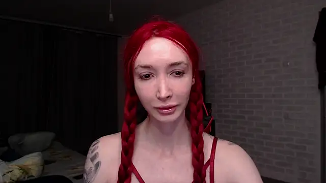 Roxy Silver online show from July 19, 2026, 8:38 pm