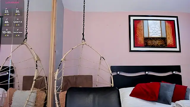  AlejaCruz  online show from November 21, 2025, 7:24 pm