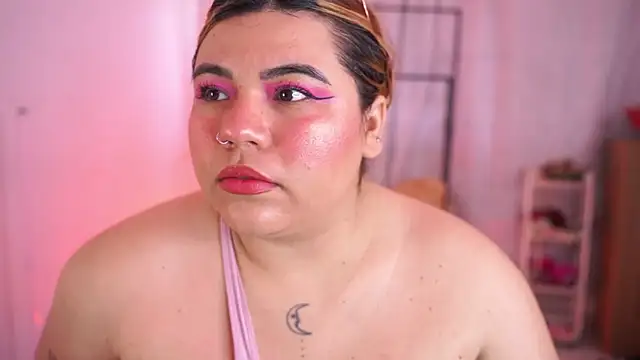 Samanta cutee online show from March 22, 2026, 1:23 pm