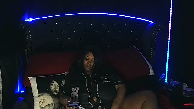 Snapshot of msyvette1970@xh chatting on February 14, 2025, 6:02 am msyvette1970xh online show from February 14, 2025, 6:02 am