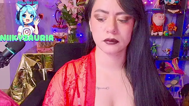  niiky online show from February 15, 2026, 6:07 pm