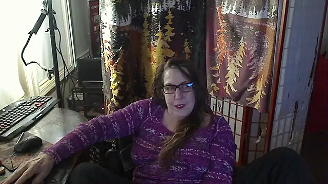 Snapshot of Ireallysquirt chatting on March 19, 2026, 3:17 am Ireallysquirt online show from March 19, 2026, 3:17 am