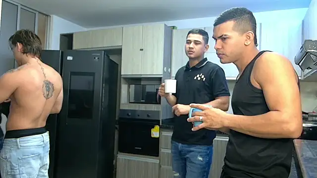 Boysgang sex online show from December 22, 2025, 11:32 am