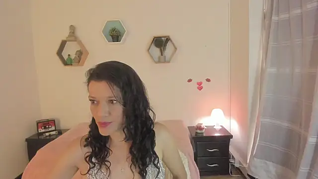 Snapshot of Paloma_victory chatting on May 9, 2026, 8:34 pm Paloma victory online show from May 9, 2026, 8:34 pm