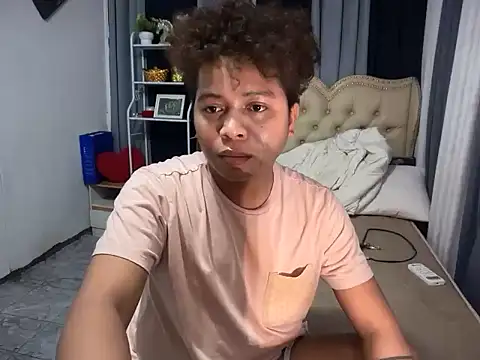 Snapshot of asian_sweetboy chatting on March 3, 2026, 7:15 am asian sweetboy online show from March 3, 2026, 7:15 am