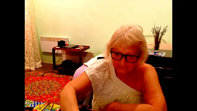 Natali7634 online show from June 19, 2026, 11:16 am