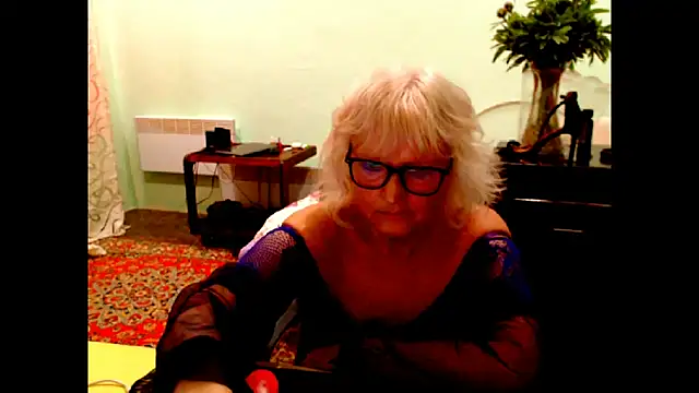 Natali7634 online show from May 11, 2026, 2:56 pm