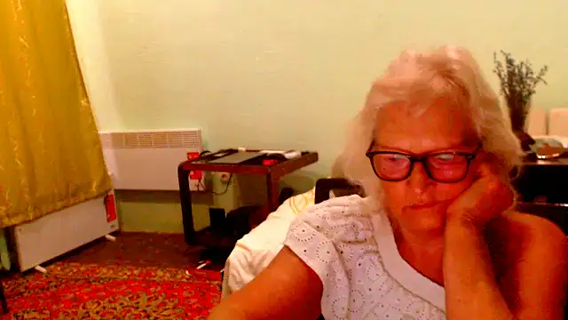 Natali7634 online show from July 6, 2026, 5:14 am
