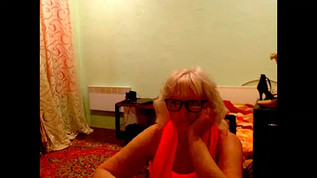 Natali7634 online show from May 18, 2026, 5:18 pm