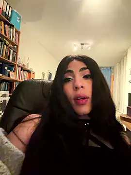 babybriexxx online show from January 11, 2026, 9:11 pm