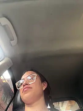 Snapshot of lulu_kis chatting on February 27, 2026, 7:57 pm lulu kis online show from February 27, 2026, 7:57 pm