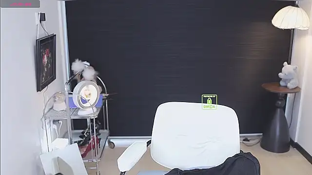 Snapshot of JayPope chatting on February 14, 2026, 10:04 am JayPope online show from February 14, 2026, 10:04 am