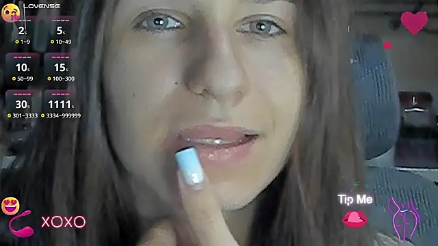  Nika Kik online show from October 6, 2025, 4:08 pm