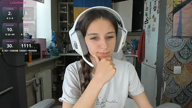  Nika Kik online show from May 19, 2026, 12:56 pm