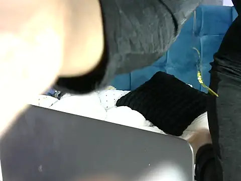 Petite lexii online show from October 22, 2025, 12:15 pm