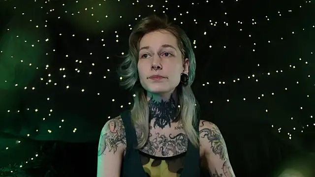 Snapshot of Littlespacemouse chatting on January 19, 2026, 12:31 pm Littlespacemouse online show from January 19, 2026, 12:31 pm