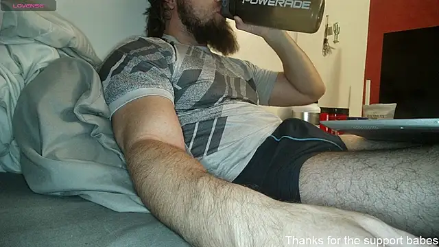 dikdowndaddy online show from November 3, 2025, 3:23 am