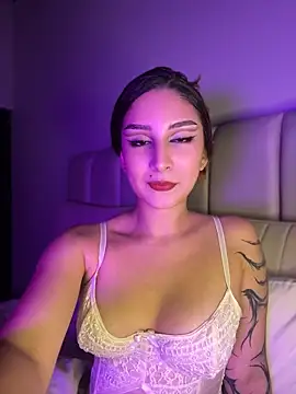 Mon Cherry online show from April 25, 2026, 1:19 am