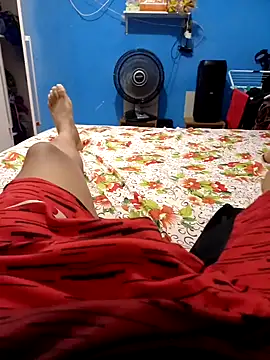 Snapshot of Seductiveblack chatting on March 18, 2025, 9:43 pm Seductiveblack online show from March 18, 2025, 9:43 pm