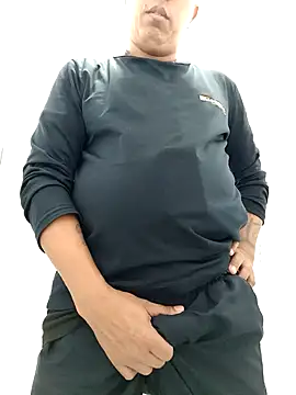 Snapshot of Seductiveblack chatting on September 9, 2025, 11:30 am Seductiveblack online show from September 9, 2025, 11:30 am