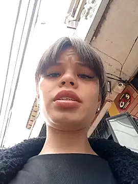 Snapshot of Violeta_12- chatting on October 31, 2025, 1:19 pm Violeta 12- online show from October 31, 2025, 1:19 pm