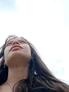 Snapshot of Violeta_12- chatting on December 4, 2025, 3:55 pm Violeta 12- online show from December 4, 2025, 3:55 pm