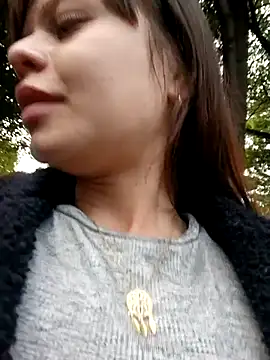 Snapshot of Violeta_12- chatting on October 28, 2025, 8:19 pm Violeta 12- online show from October 28, 2025, 8:19 pm