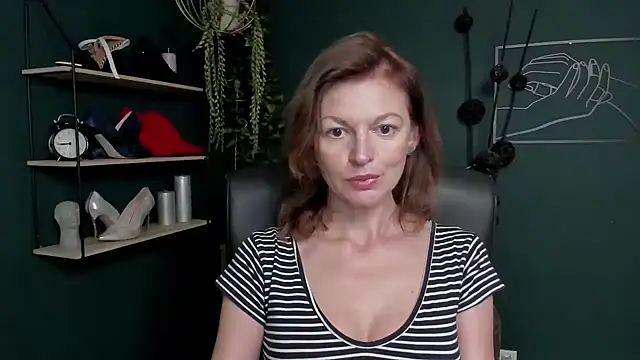 VivianWILD online show from September 11, 2025, 7:19 am