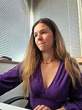 lucie mehott online show from May 7, 2026, 9:34 am