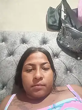 Snapshot of Giselabrunette25 chatting on June 27, 2026, 4:40 am Giselabrunette25 online show from June 27, 2026, 4:40 am