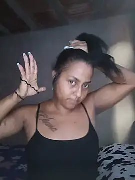 Snapshot of Giselabrunette25 chatting on July 23, 2026, 4:03 pm Giselabrunette25 online show from July 23, 2026, 4:03 pm