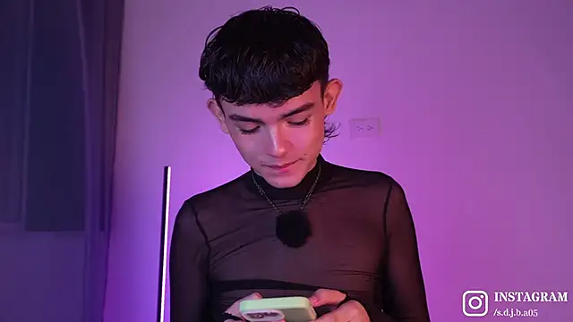 Angelo 018 online show from February 20, 2026, 1:57 am