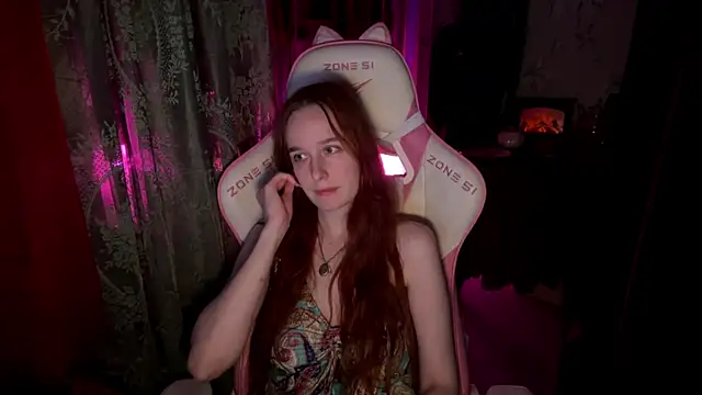 pearl princess  online show from November 26, 2025, 2:55 am