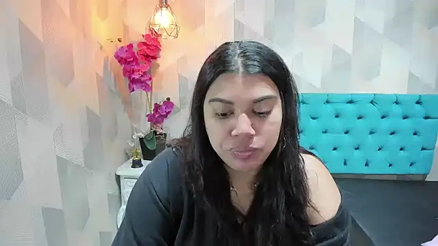 Snapshot of LindaBreeS chatting on March 14, 2026, 3:51 pm LindaBreeS online show from March 14, 2026, 3:51 pm