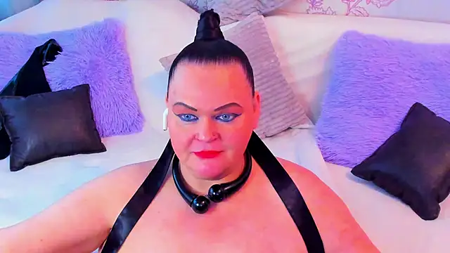 Snapshot of MilanaBiegert chatting on March 6, 2025, 12:41 pm MilanaBiegert online show from March 6, 2025, 12:41 pm