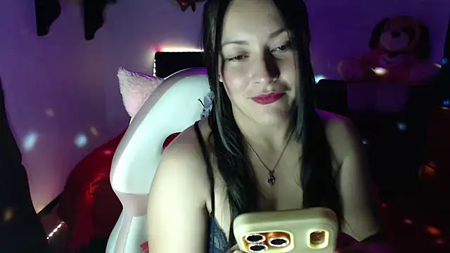 Allisonnlopez online show from March 27, 2026, 8:21 pm