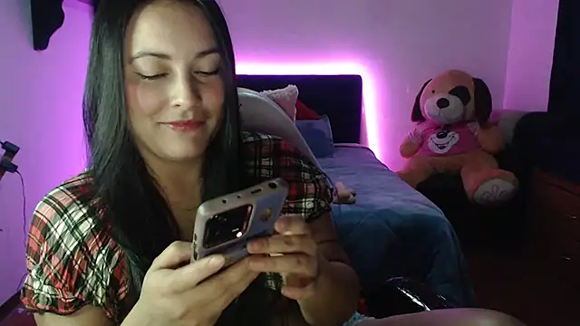 Snapshot of Allisonnlopez chatting on January 15, 2025, 8:26 pm Allisonnlopez online show from January 15, 2025, 8:26 pm