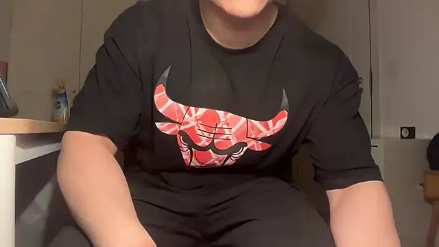 Snapshot of jungcock3210 chatting on February 8, 2026, 6:05 pm jungcock3210 online show from February 8, 2026, 6:05 pm