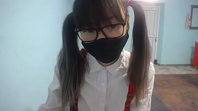 elllaaxx online show from October 23, 2025, 4:22 am