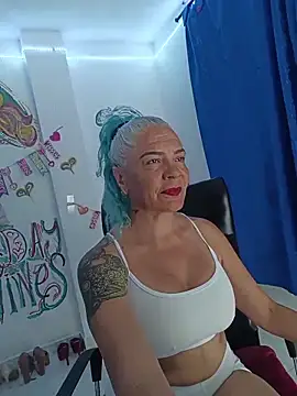 Snapshot of freyadevil333 chatting on February 8, 2026, 12:52 am freyadevil333 online show from February 8, 2026, 12:52 am