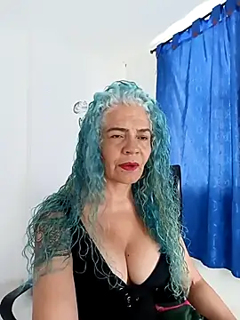 freyadevil333 online show from November 25, 2025, 1:22 pm